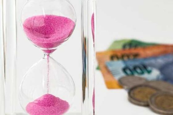 Investing for Newbies: Easy Tips to Get Started Today!